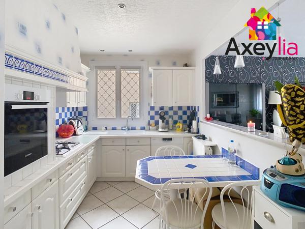 Roanne (42300) A VENDRE- ROANNE- MAISON SUR TERRAIN DE 349 M2