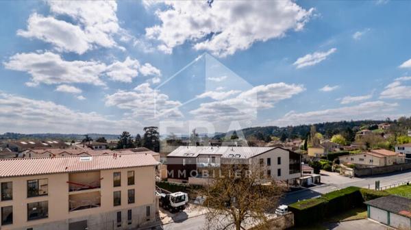 A vendre Appartement 4 pièces de 79 m² au coeur de Brignais