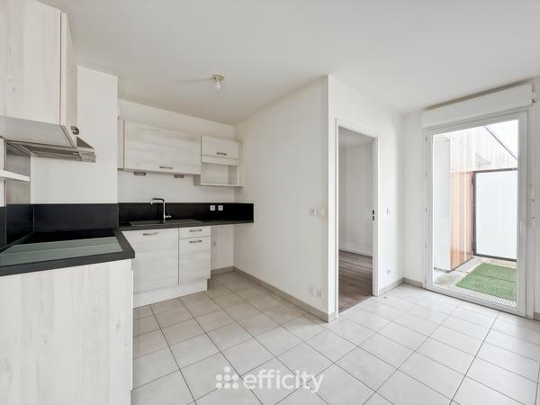 Appartement
         2 pièces
        - 47 m² Exclusivité 192 000 € *