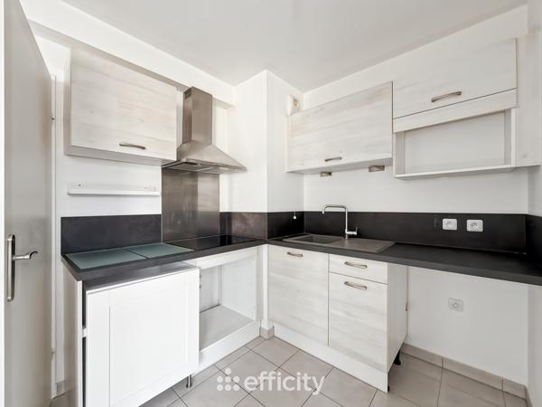 Appartement
         2 pièces
        - 47 m² Exclusivité 192 000 € *