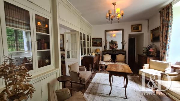 Bâtisse en pierre du 17ème siècle