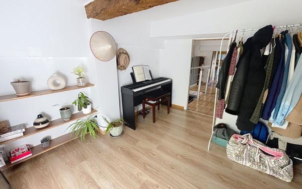 Appartement à vendre    3 pièces • 75,80 m2 Lyon 5