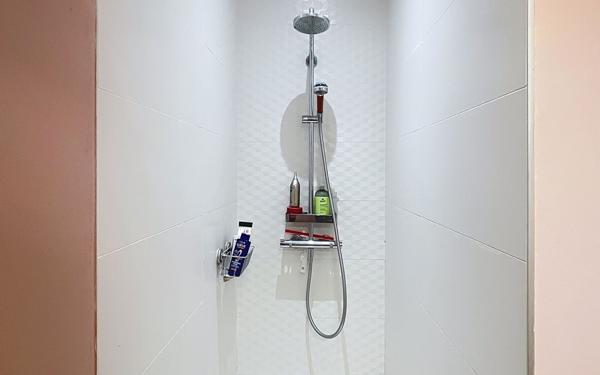 Appartement à vendre    3 pièces • 75,80 m2 Lyon 5