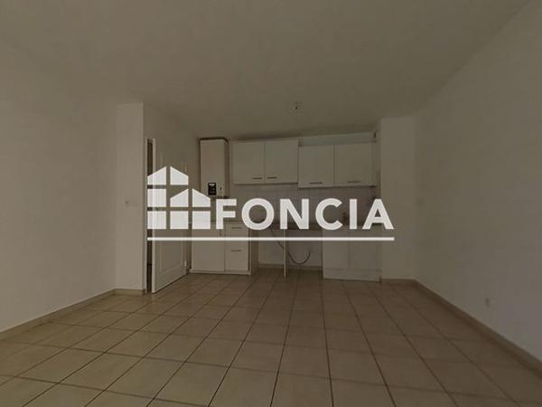 Location Appartement 2 pièces 38.63 m² - 25 AVENUE BENOIT MALON Toulon 83100