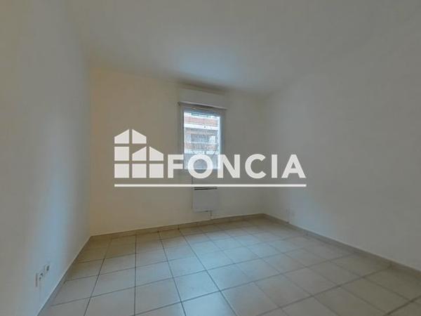 Location Appartement 2 pièces 38.63 m² - 25 AVENUE BENOIT MALON Toulon 83100