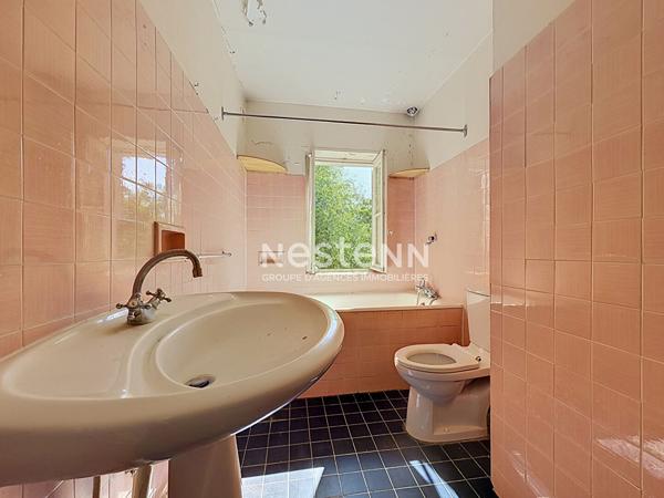 Propriété familiale de caractère à vendre sur la commune de Nerville-la-Forêt - 200m², 6 chambres
