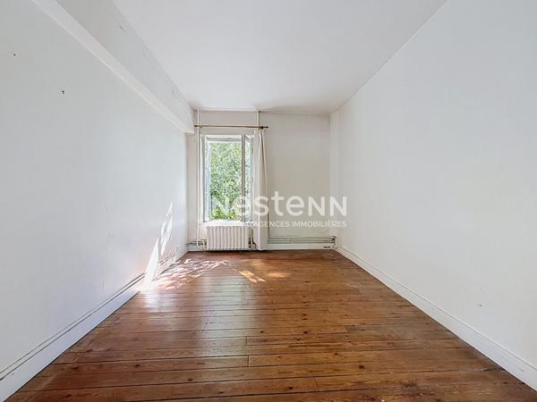Propriété familiale de caractère à vendre sur la commune de Nerville-la-Forêt - 200m², 6 chambres