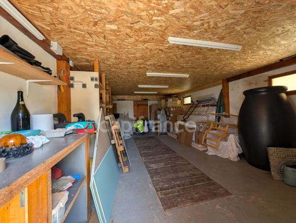 Proche Bletterans – Maison familiale de 210 m² avec extension récente, grands volumes et terrain clos