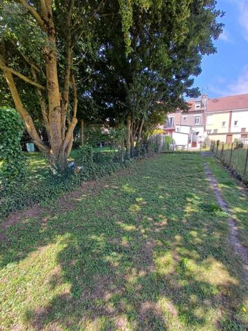 Maison à vendre à Amiens dans la Somme (80000), ref : 80011-5531   
St-Acheul