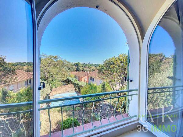 Vente / Maison et grand terrain