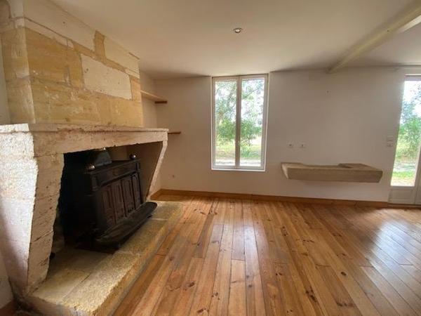 Vente / Immeuble à Arveyres (33500)
