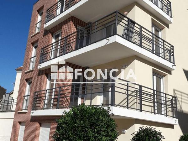 Location Appartement 3 pièces 63.2 m² - 1 PLACE DROUAISE Chartres 28000