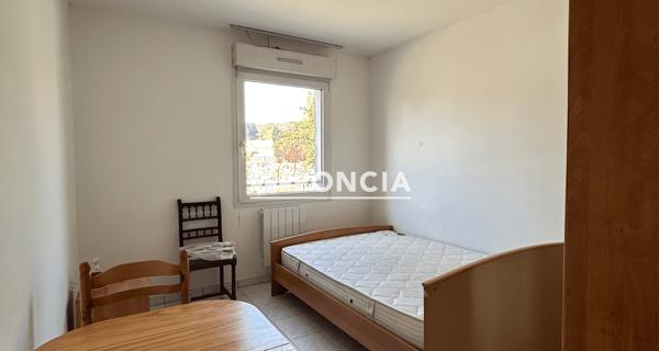 Location Studio meublé 18.26 m² - Gif-sur-yvette 91190