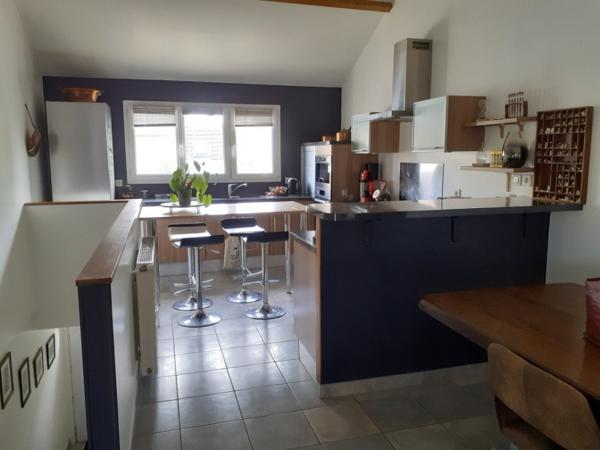 Maison
         5 pièces
        - 132 m² Exclusivité 479 500 € *