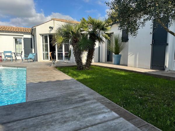 Vente Maison Dompierre sur mer 790 000 € HAI - 170 m2 - 4 Chambres - Réf. VM1110-TERREETMER17_