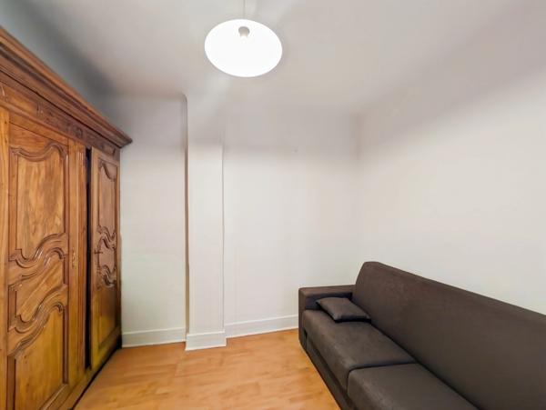 Dpt Haute Savoie (74), à vendre EVIAN-LES-BAINS Appartement T3 de 78 m² au centre ville