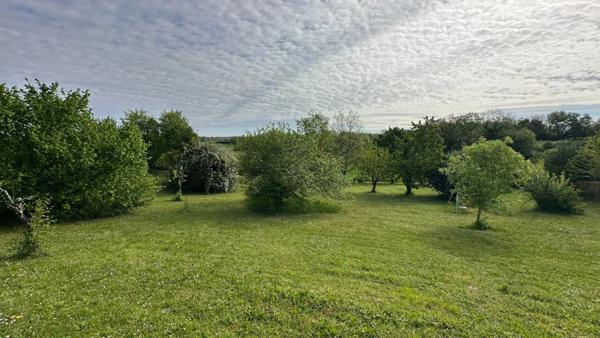 Maison de plain-pied à vendre 5 pièces SINGLEYRAC (24)