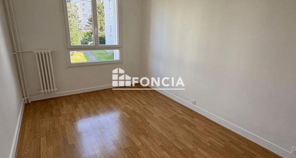 Location Appartement 3 pièces 54.37 m² - Rueil-malmaison 92500