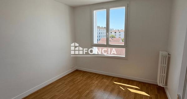 Location Appartement 3 pièces 54.37 m² - Rueil-malmaison 92500