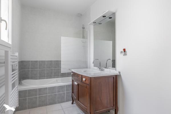 Maison 378 391 € Lège-Cap-Ferret 4 p 94 m² DPE C