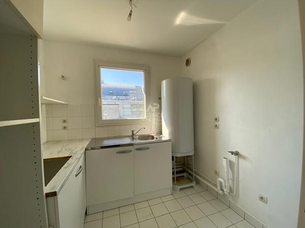 Appartement Cergy 3 pièce(s) 63.27 m2 Loyer 1 150 €/mois charges comprises **  - Référence  MG11286
