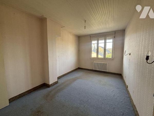 NOUVEAUTE ! Etude Trente-Cinq Notaires

A 10 minutes de Rennes, au coeur d'un hameau entre No...