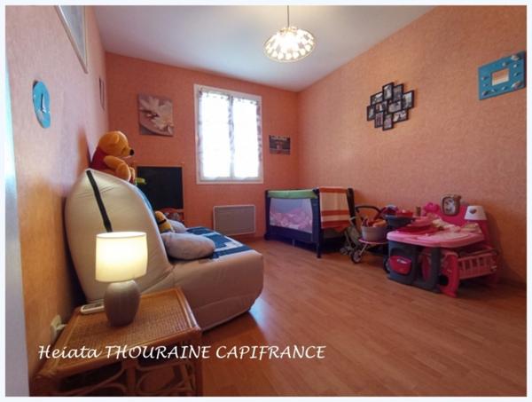 Maison à vendre Charmante maison de plain-pied sur grand terrain arboré – prête à vous accueillir ! 🌳à SAINT MARTIN DE SAINT MAIXENT (79)