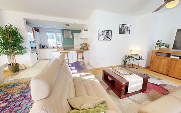 Appartement à vendre    4 pièces • 92,69 m2 Lyon 5