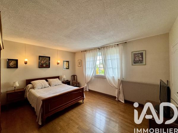 Maison à vendre 4 pièces 134 m² Cinais