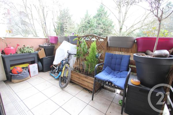 Appartement F3 à vendre  3 pièces - 67 m2 ST MICHEL SUR ORGE - 91