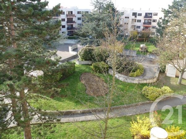 Appartement F3 à vendre  3 pièces - 67 m2 ST MICHEL SUR ORGE - 91