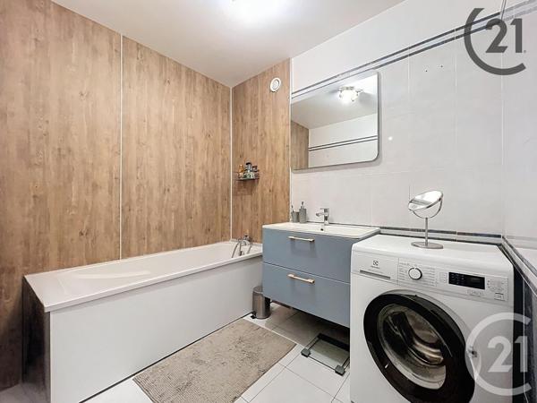 Appartement T4 à vendre  4 pièces - 81,62 m2 ST ANDRE LES VERGERS - 10