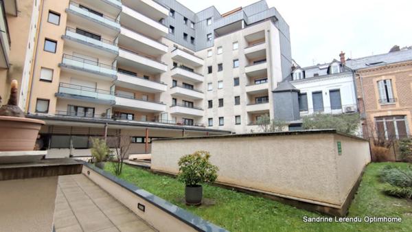 Appartement T3 vendu loué – Une adresse qui fait toute la différence, à deux pas de la gare de Rouen