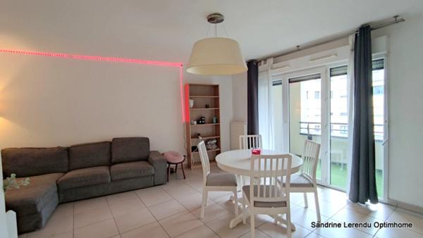 Appartement T3 vendu loué – Une adresse qui fait toute la différence, à deux pas de la gare de Rouen