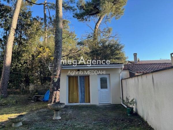 Maison à SAINT-GEORGES-DE-DIDONNE, 17110 - 10 pièces 178m²