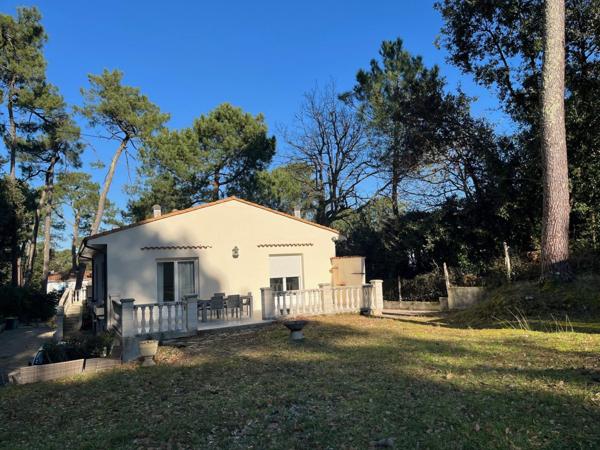 Maison à SAINT-GEORGES-DE-DIDONNE, 17110 - 10 pièces 178m²