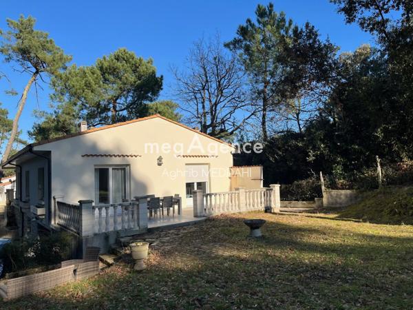 Maison à SAINT-GEORGES-DE-DIDONNE, 17110 - 10 pièces 178m²