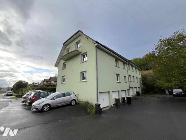 Appartement T4 au 1er (environ 110 m² habitables) avec garage - secteur calme (proche frontière)