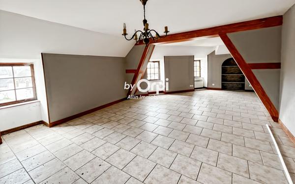 Maison à vendre    2 pièces •  Bézenet