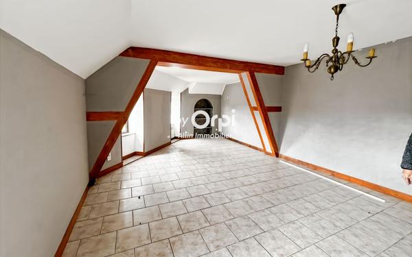 Maison à vendre    2 pièces •  Bézenet