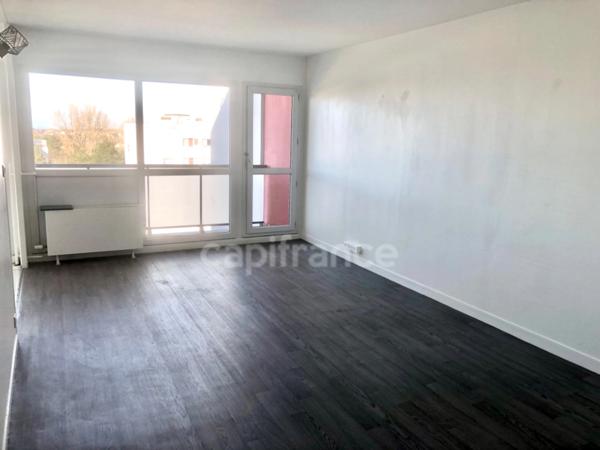 ***Le Havre*** Appartement T3 vendu loué avec ascenseur, balcon, vue dégagée