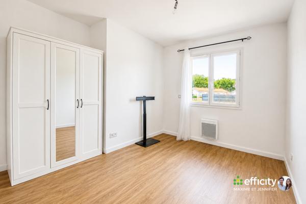 Maison
         4 pièces
        - 90 m² Exclusivité 304 900 € *