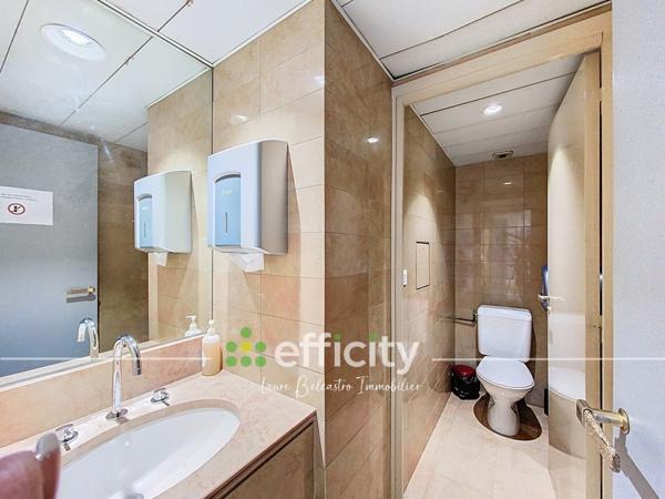 Local Commercial 25 pièces - 670 m² Exclusivité efficity