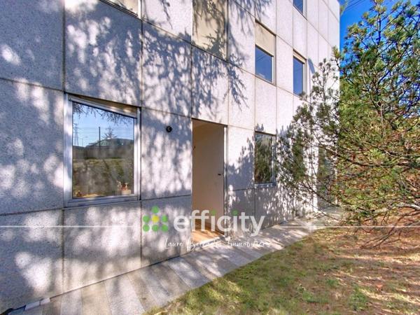 Local Commercial 25 pièces - 670 m² Exclusivité efficity