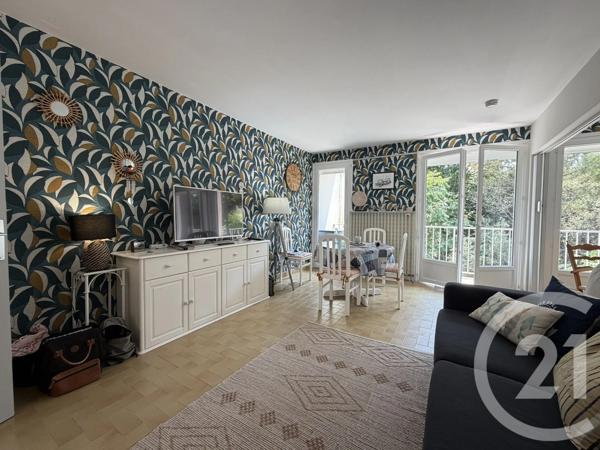 Appartement T2 à vendre  3 pièces - 47 m 2   JARD SUR MER  - 85