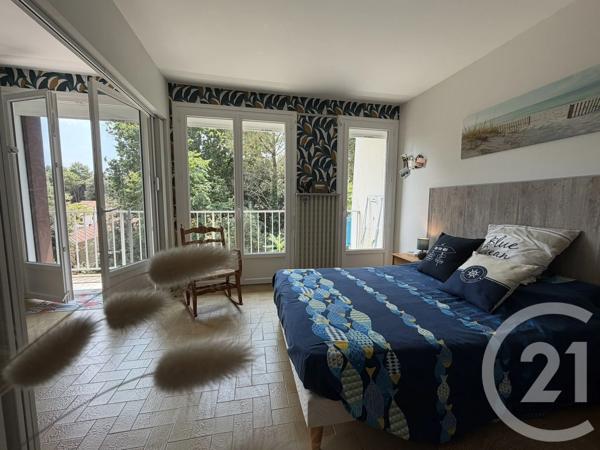 Appartement T2 à vendre  3 pièces - 47 m 2   JARD SUR MER  - 85