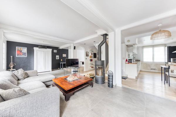 Maison Roissy En Brie 6 pièce(s) 109.9 m2