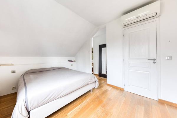 Maison Roissy En Brie 6 pièce(s) 109.9 m2