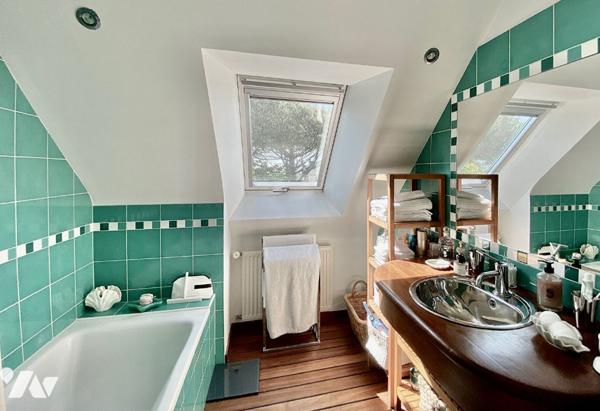 ARZON PLAGE - Belle contemporaine de 7 pièces à deux pas de la plage