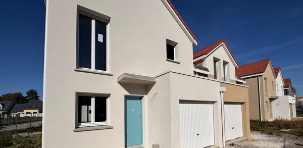 Maison 4 chambres et double garage